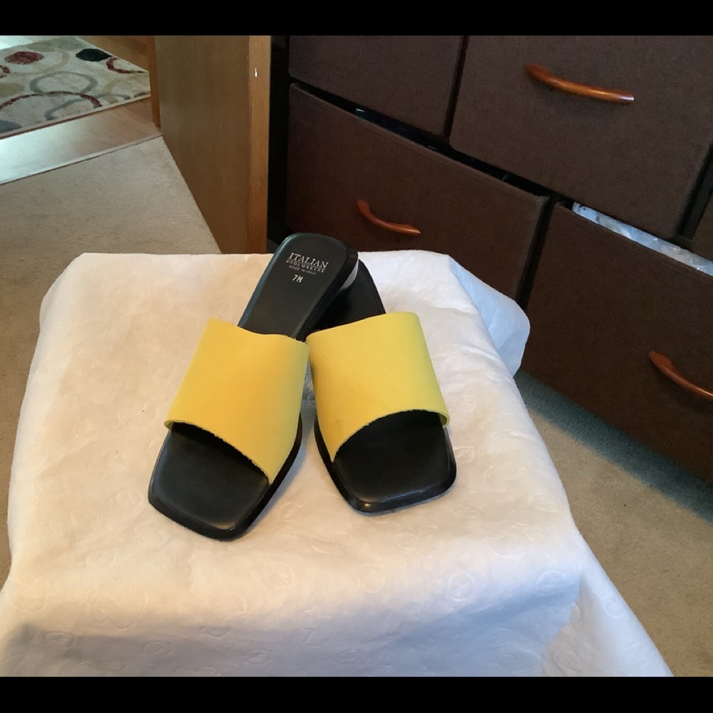 Ladies slides